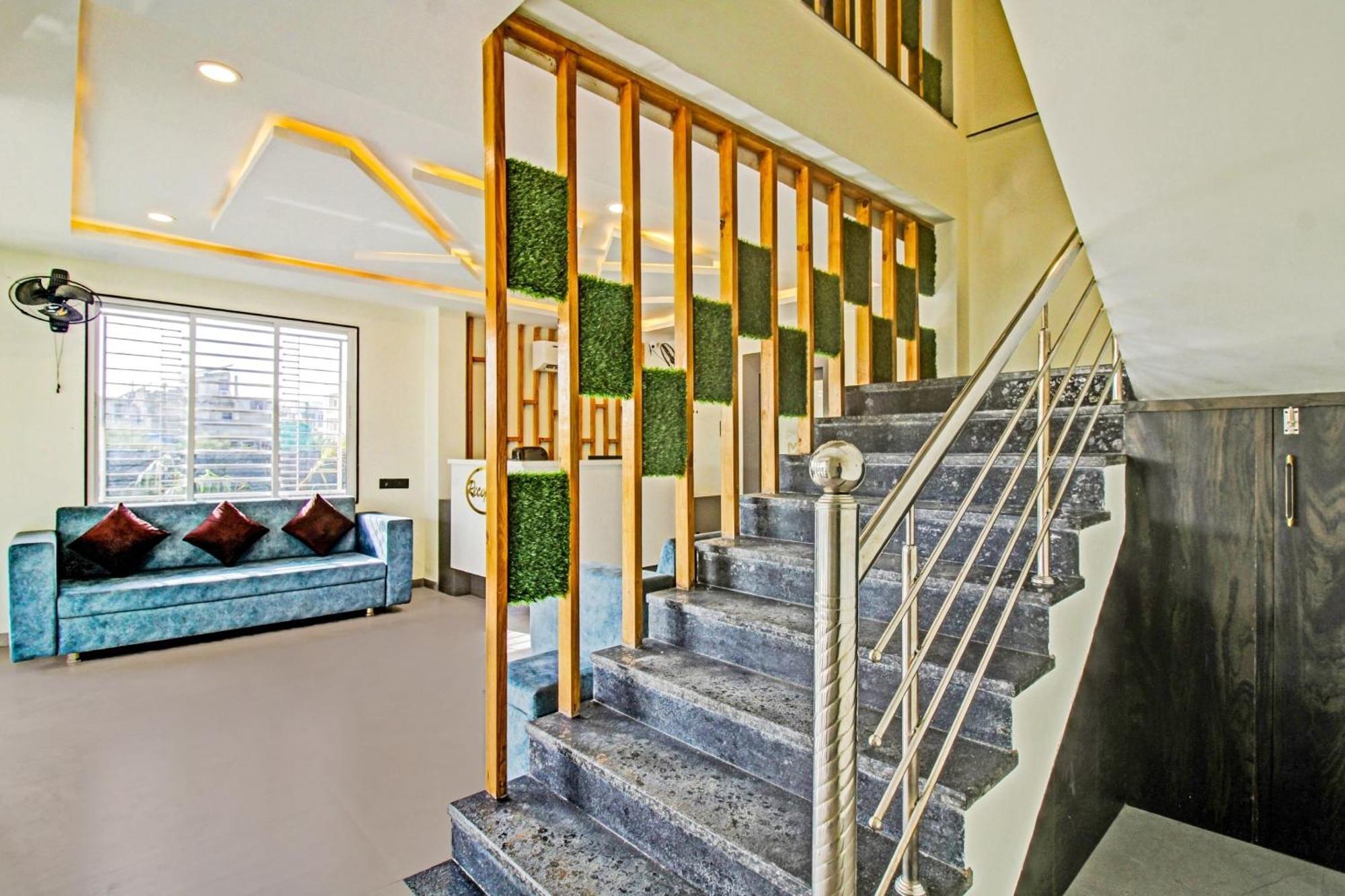 Townhouse Md Star Hotel Nagpur Exterior foto